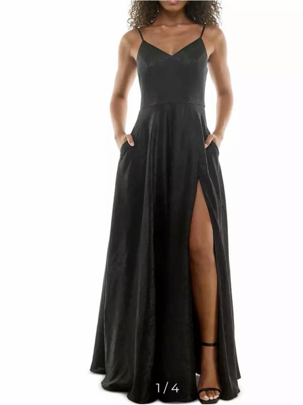 ⭐️NWT B. Darlin Jacquard Gown⭐️